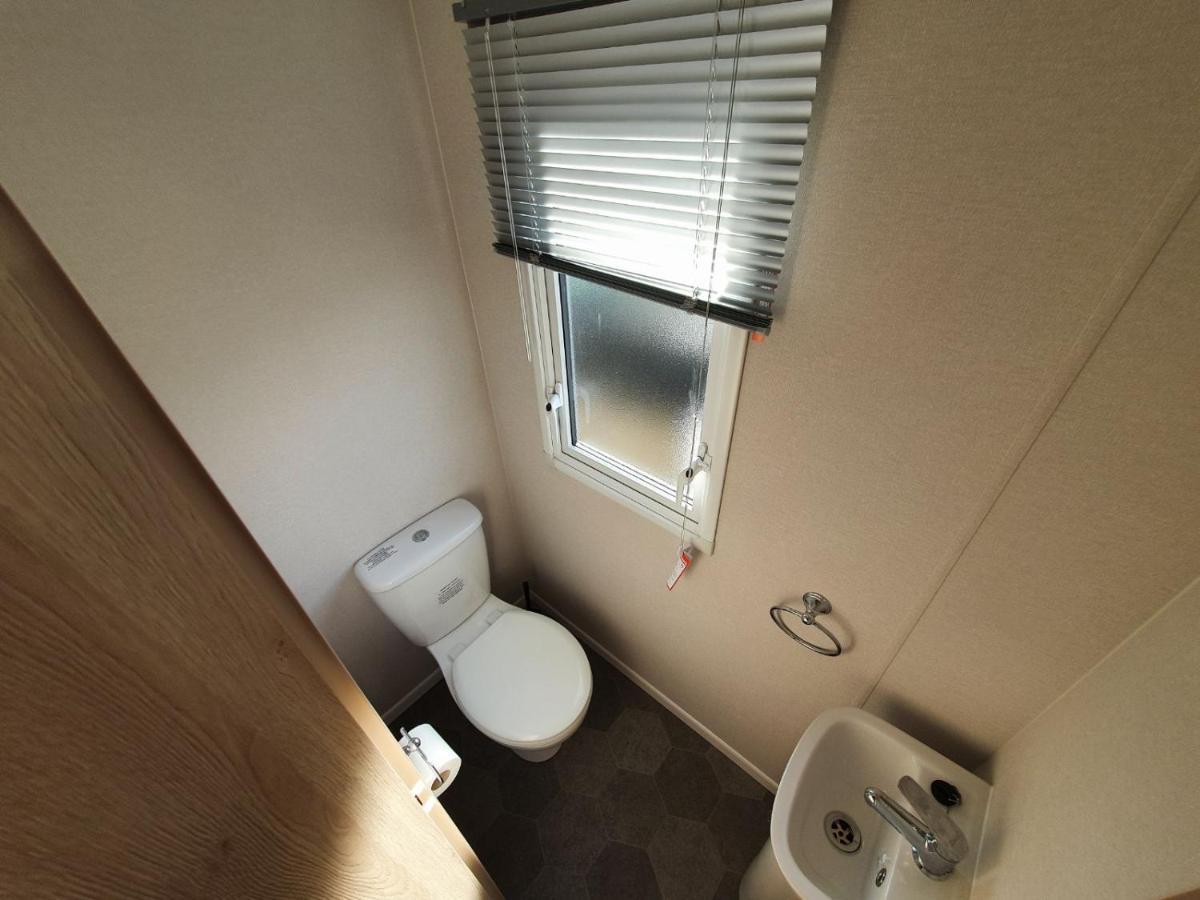 Escape City Caravan Lytchett Minster Zewnętrze zdjęcie