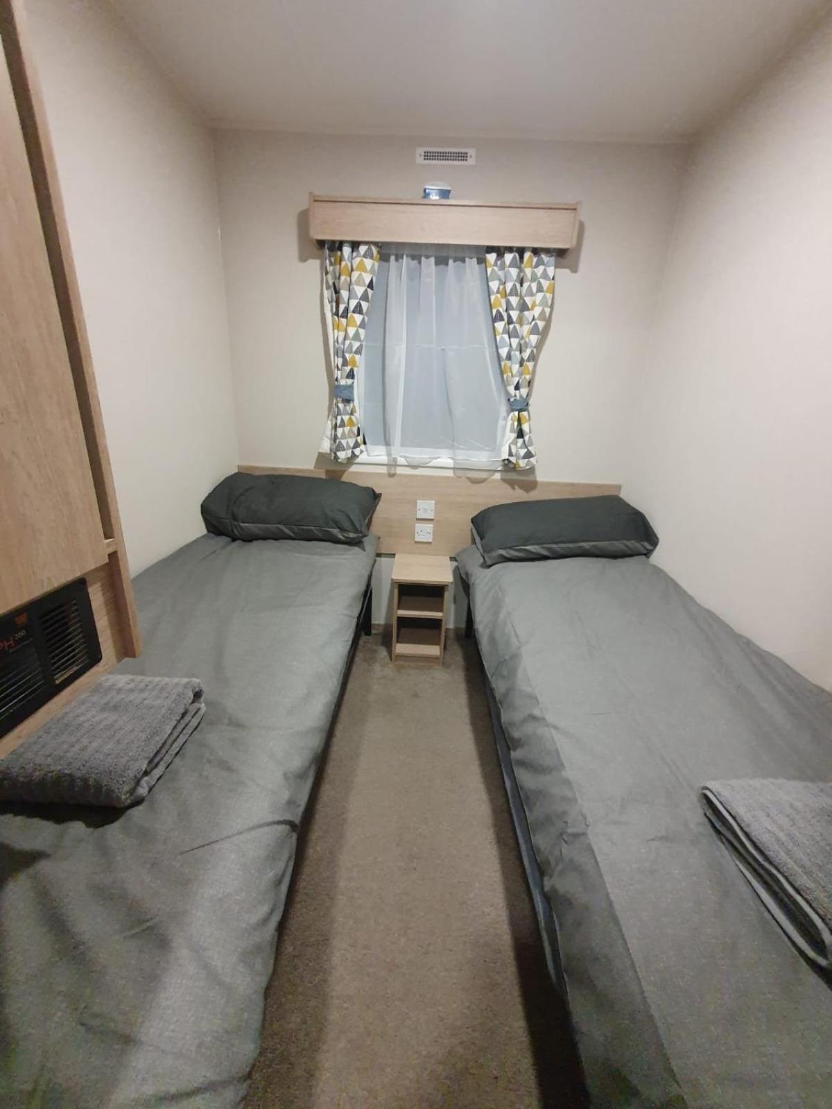 Escape City Caravan Lytchett Minster Zewnętrze zdjęcie